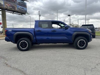 2024 Toyota Tacoma 4WD SR5