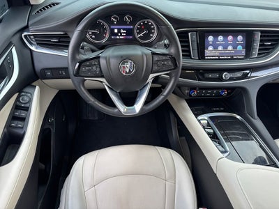 2022 Buick Enclave Essence
