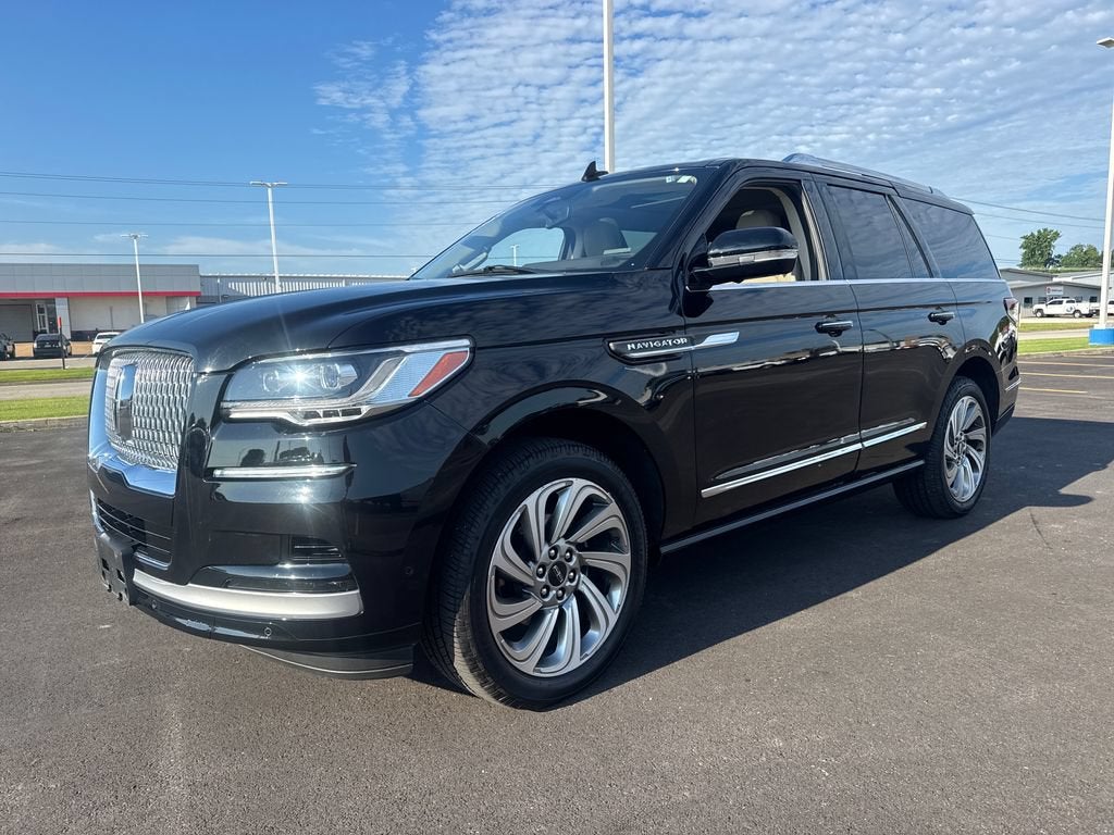 2023 Lincoln Navigator Reserve