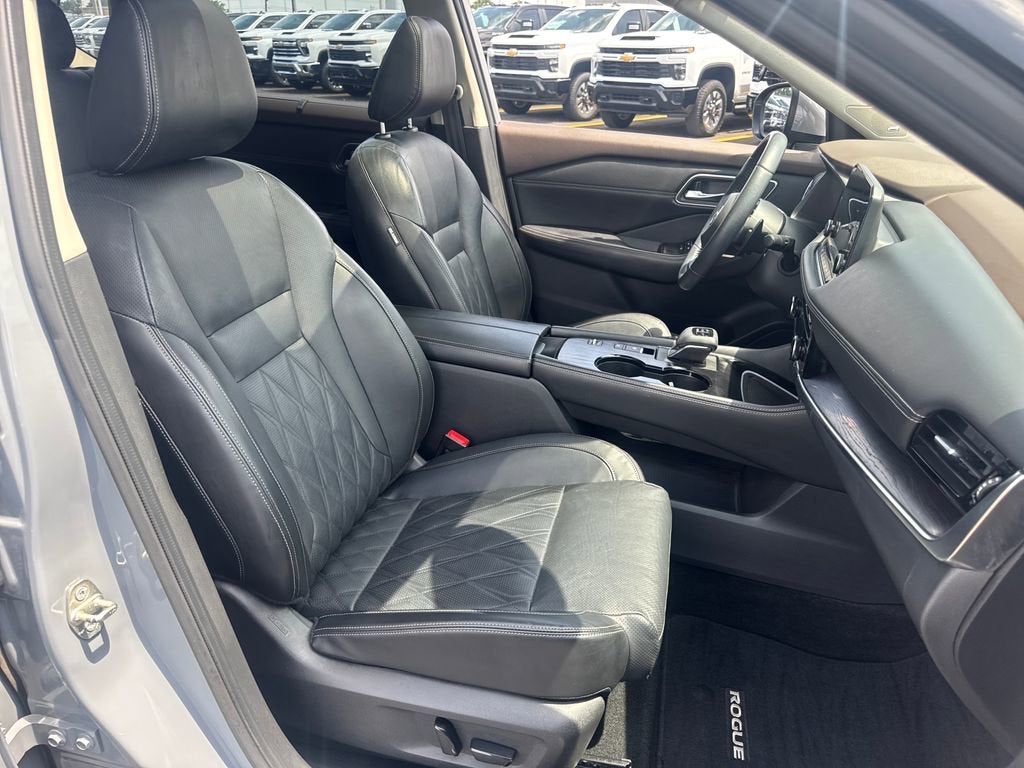2021 Nissan Rogue Platinum