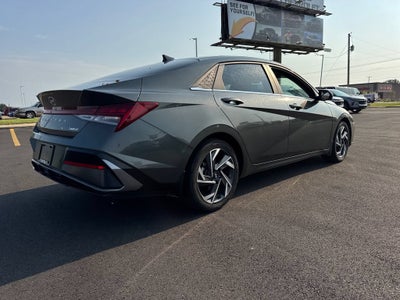 2024 Hyundai Elantra Limited