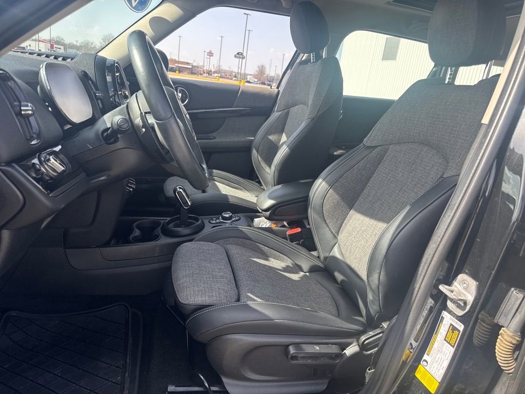 2023 MINI Countryman Cooper S