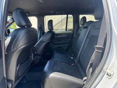 2023 Jeep Grand Cherokee Altitude X