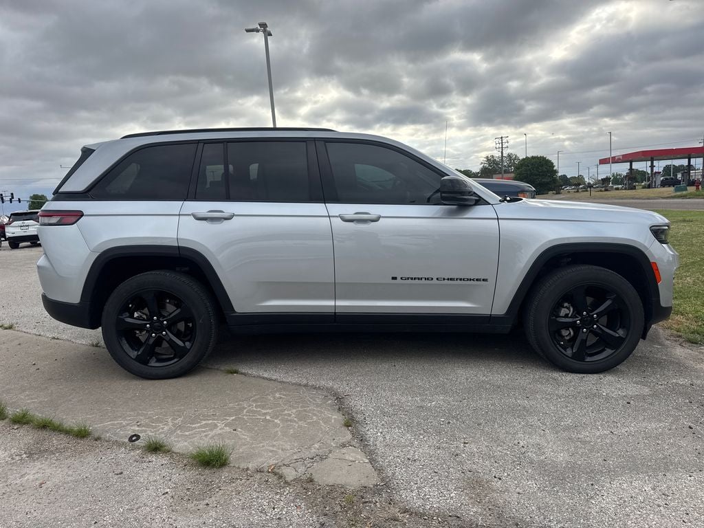 2023 Jeep Grand Cherokee Altitude