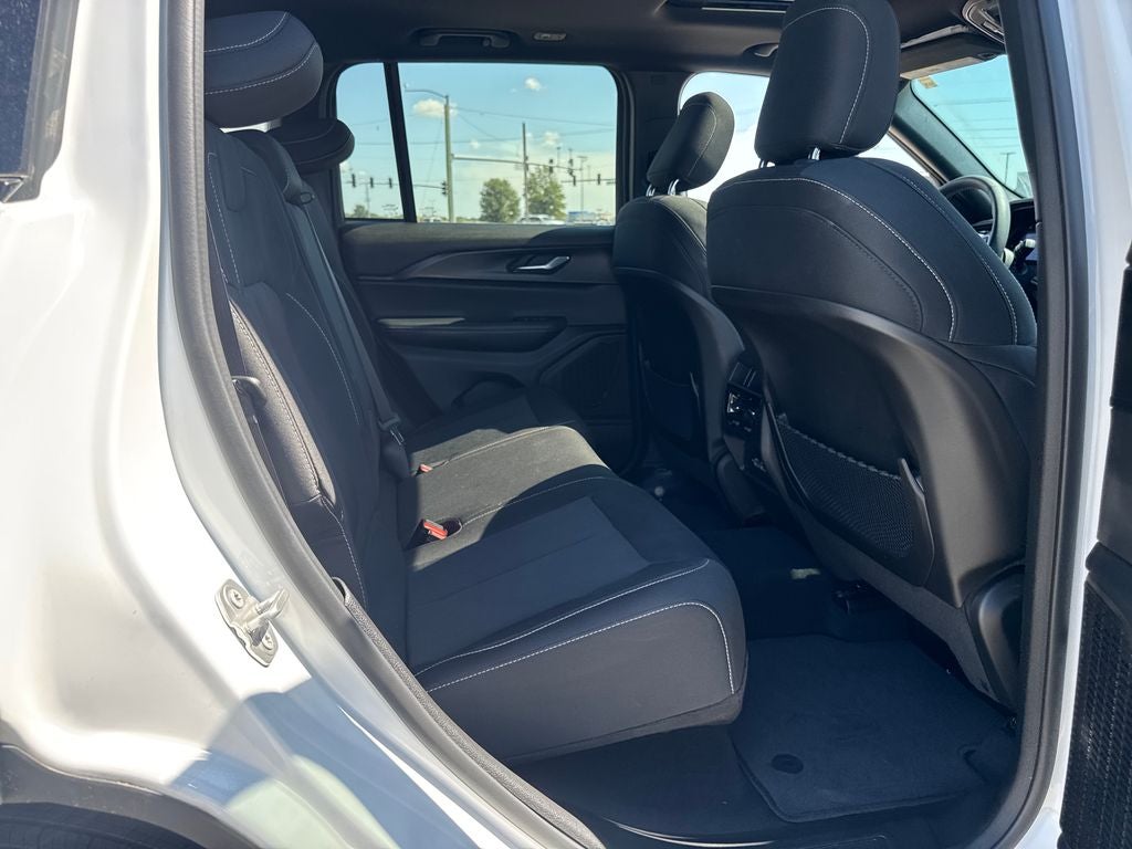 2024 Jeep Grand Cherokee Laredo X
