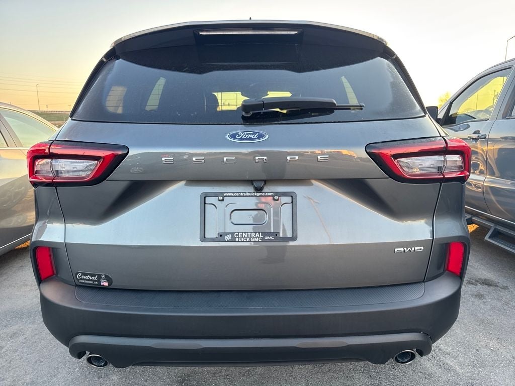 2025 Ford Escape ST-Line