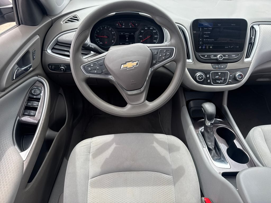 2022 Chevrolet Malibu LS 1LS