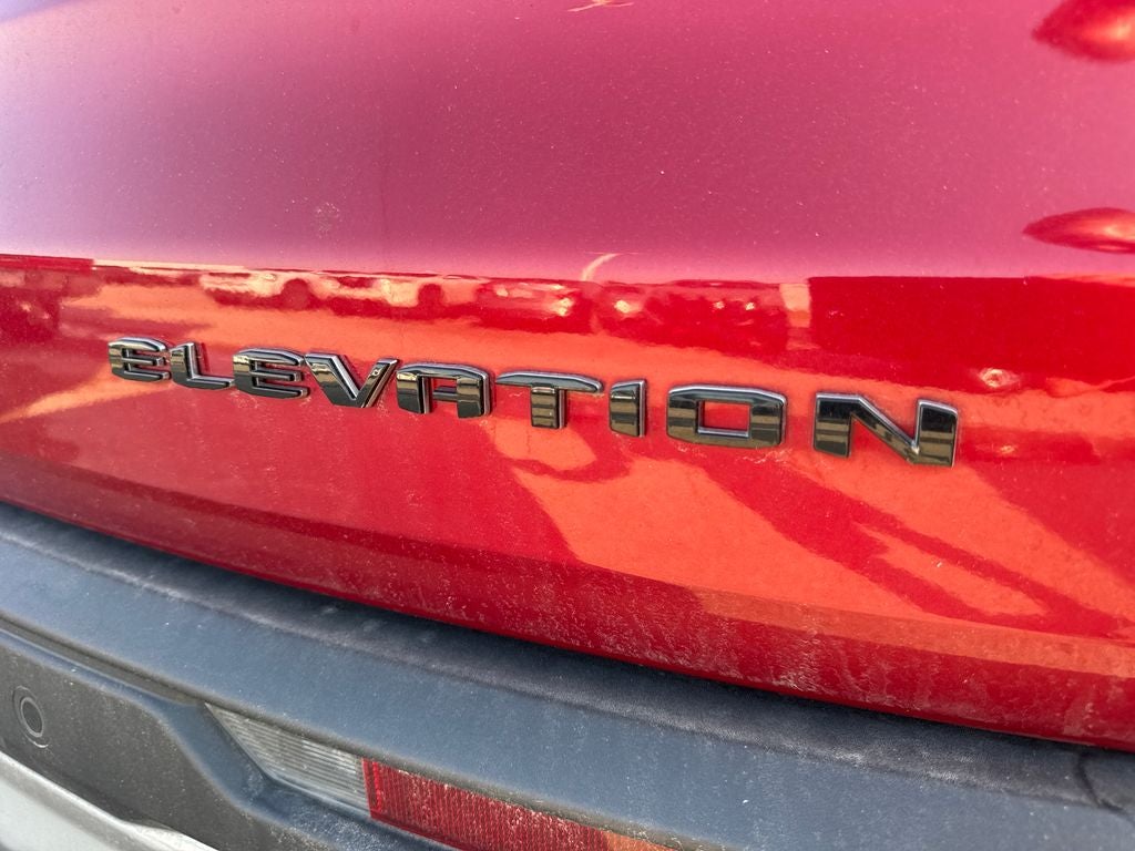 2024 GMC Acadia Elevation