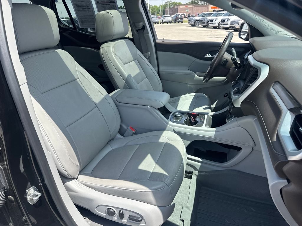 2020 GMC Acadia SLT