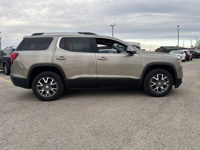 2022 GMC Acadia SLE