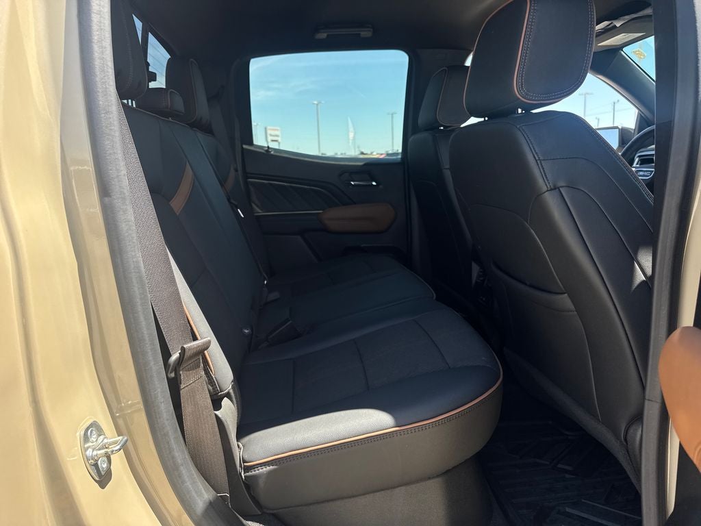 2024 GMC Canyon AT4