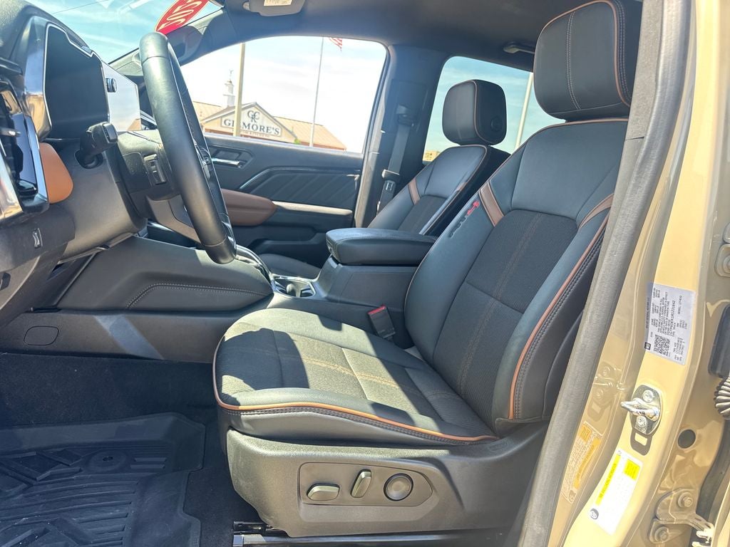 2024 GMC Canyon AT4