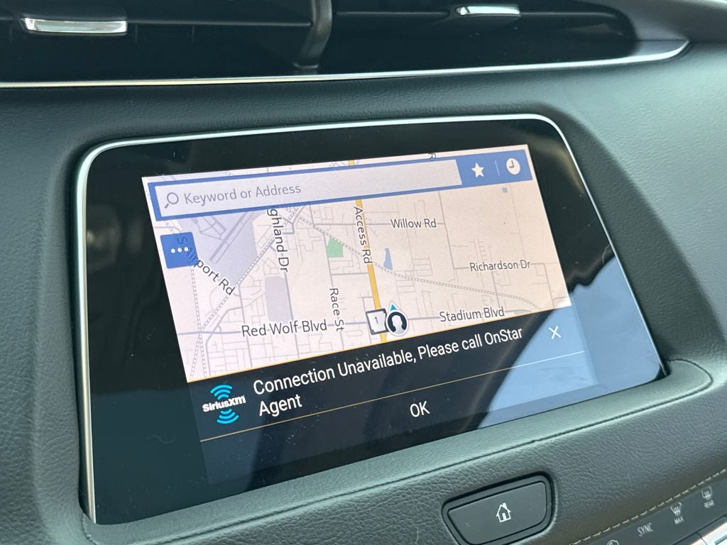 2022 Cadillac XT4 Premium Luxury