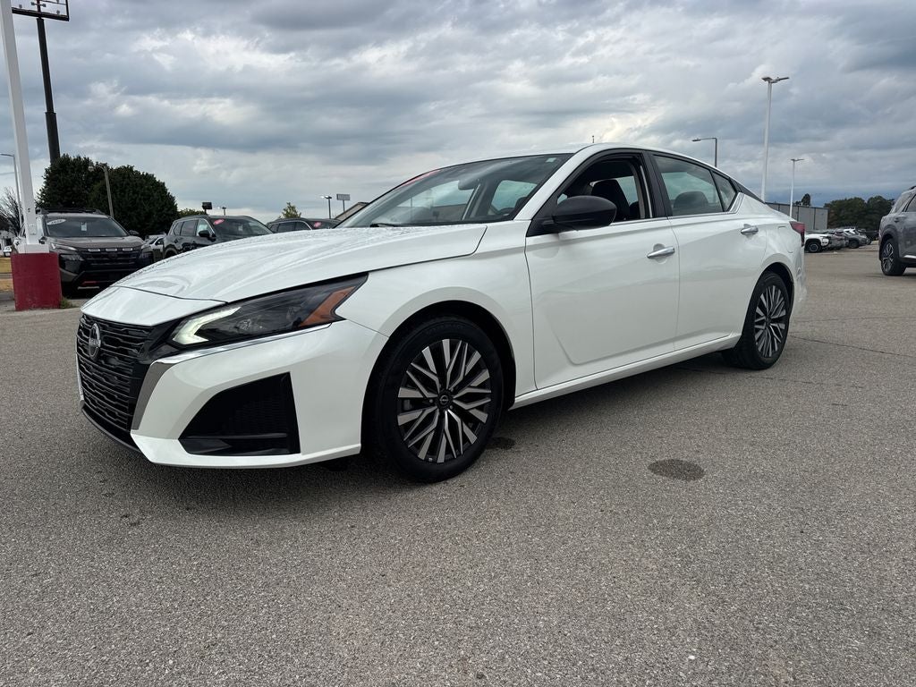 2025 Nissan Altima 2.5 SV