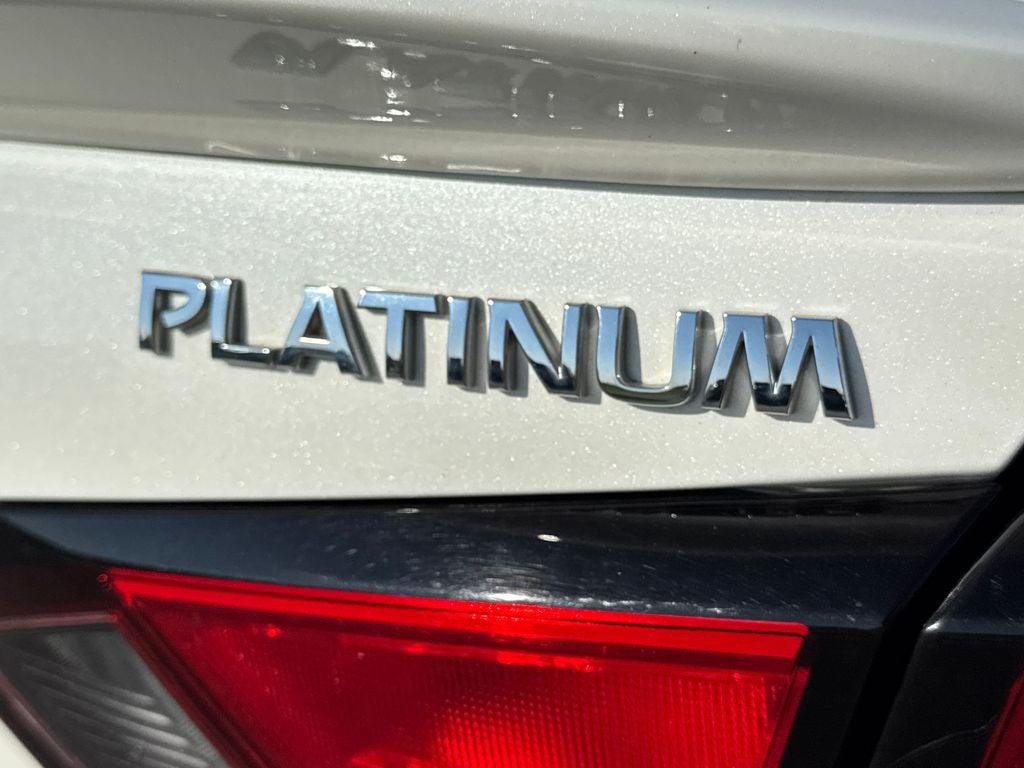 2020 Nissan Altima 2.5 Platinum