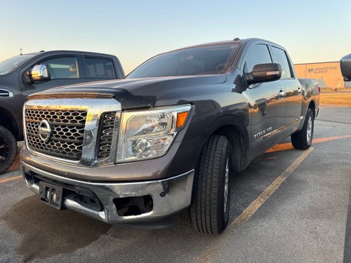 2018 Nissan Titan SV