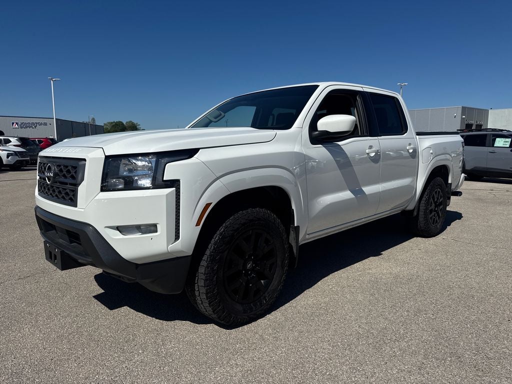 2023 Nissan Frontier SV