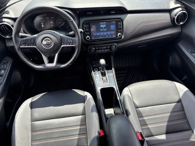 2021 Nissan Kicks SR