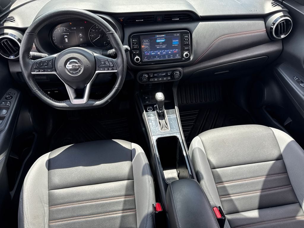 2021 Nissan Kicks SR