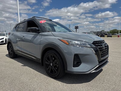 2021 Nissan Kicks SR