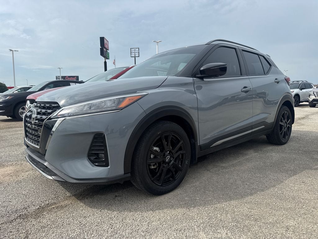2024 Nissan Kicks SR