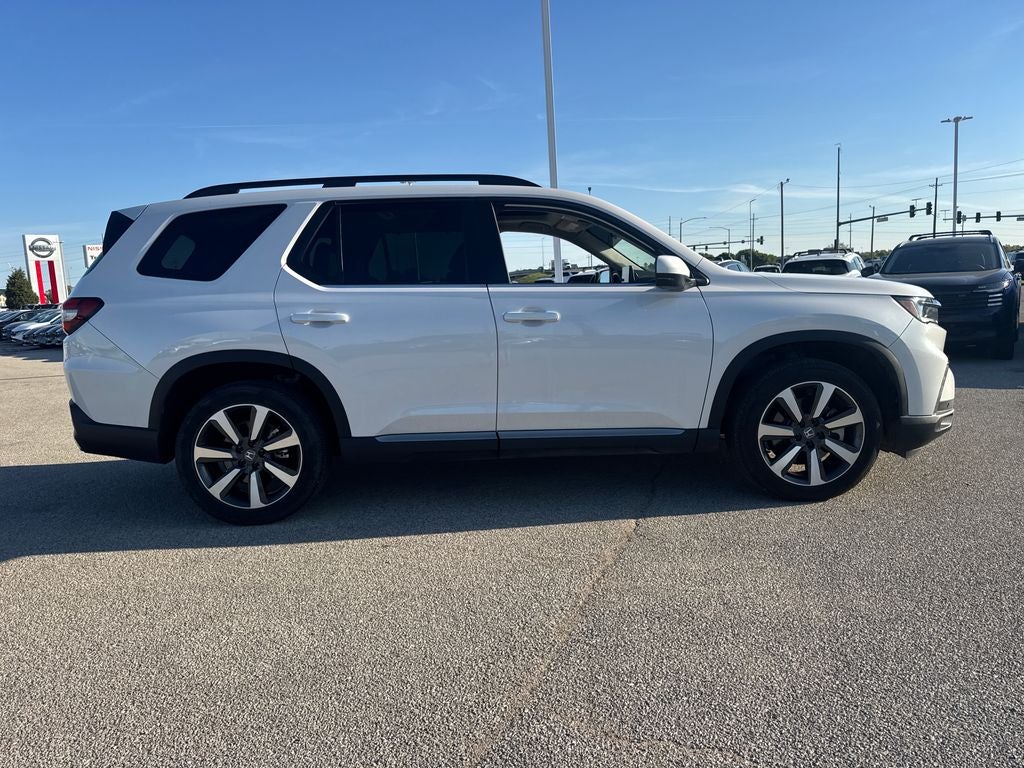 2025 Honda Pilot Touring
