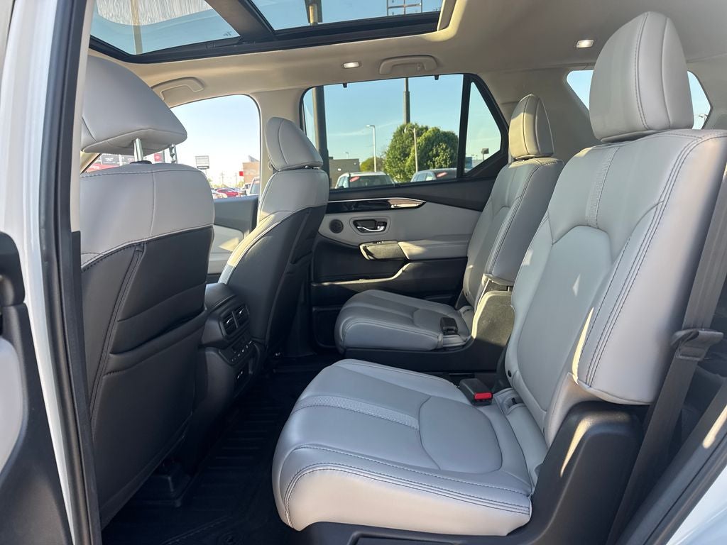 2025 Honda Pilot Touring