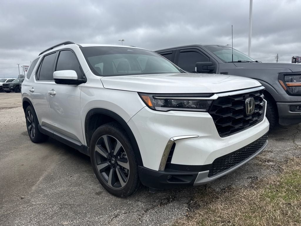 2025 Honda Pilot Touring