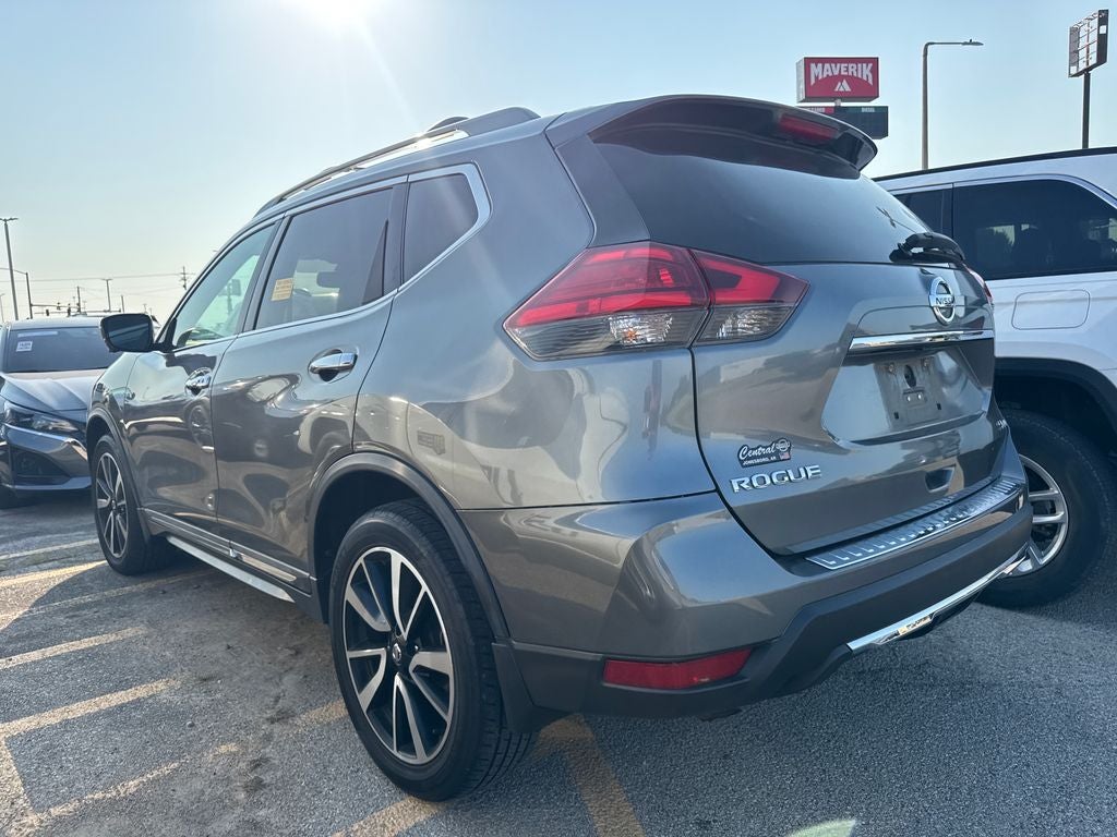 2017 Nissan Rogue SL