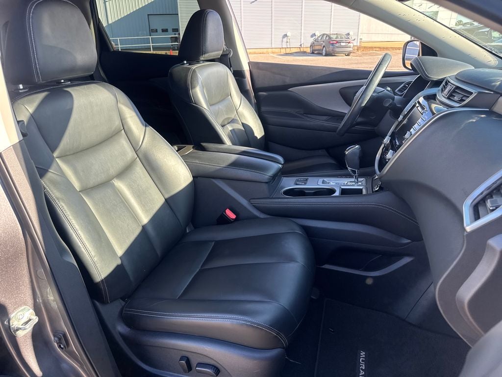 2022 Nissan Murano SV