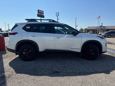2025 Nissan Rogue Rock Creek