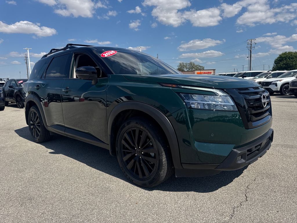 2024 Nissan Pathfinder Platinum