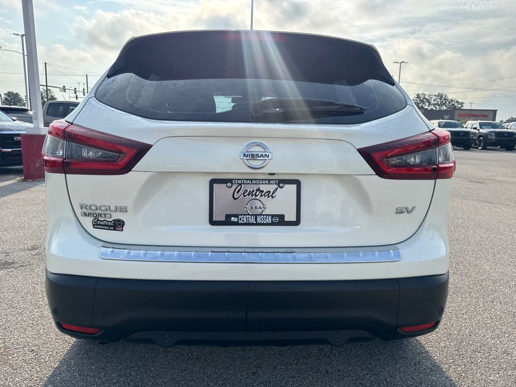 2022 Nissan Rogue Sport SV