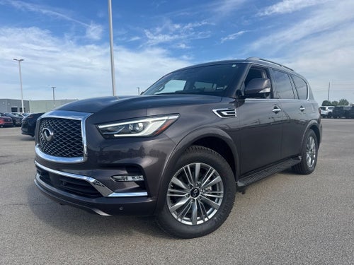 2024 INFINITI QX80 LUXE