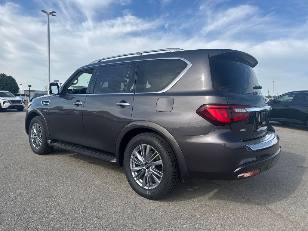 2024 INFINITI QX80 LUXE