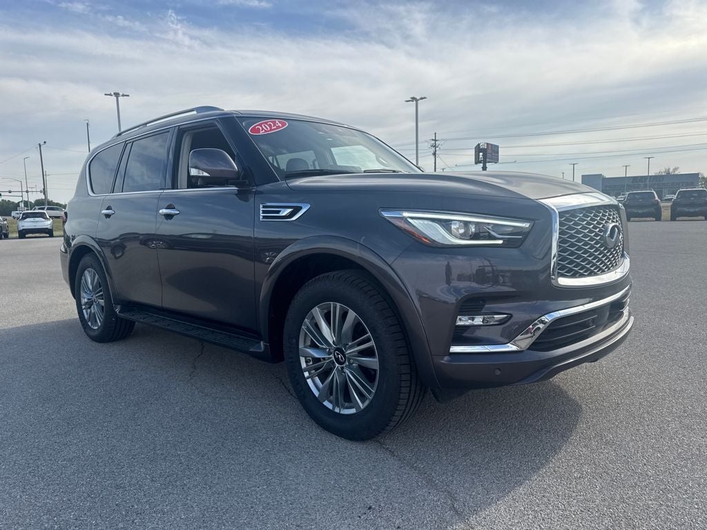2024 INFINITI QX80 LUXE