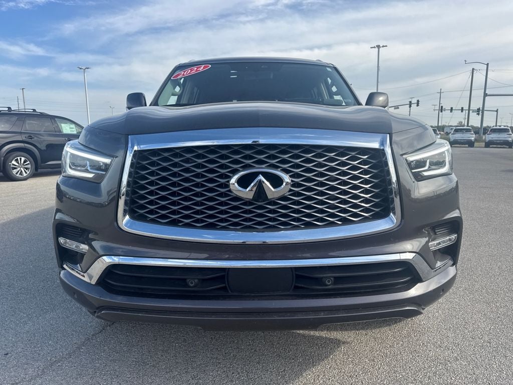 2024 INFINITI QX80 LUXE