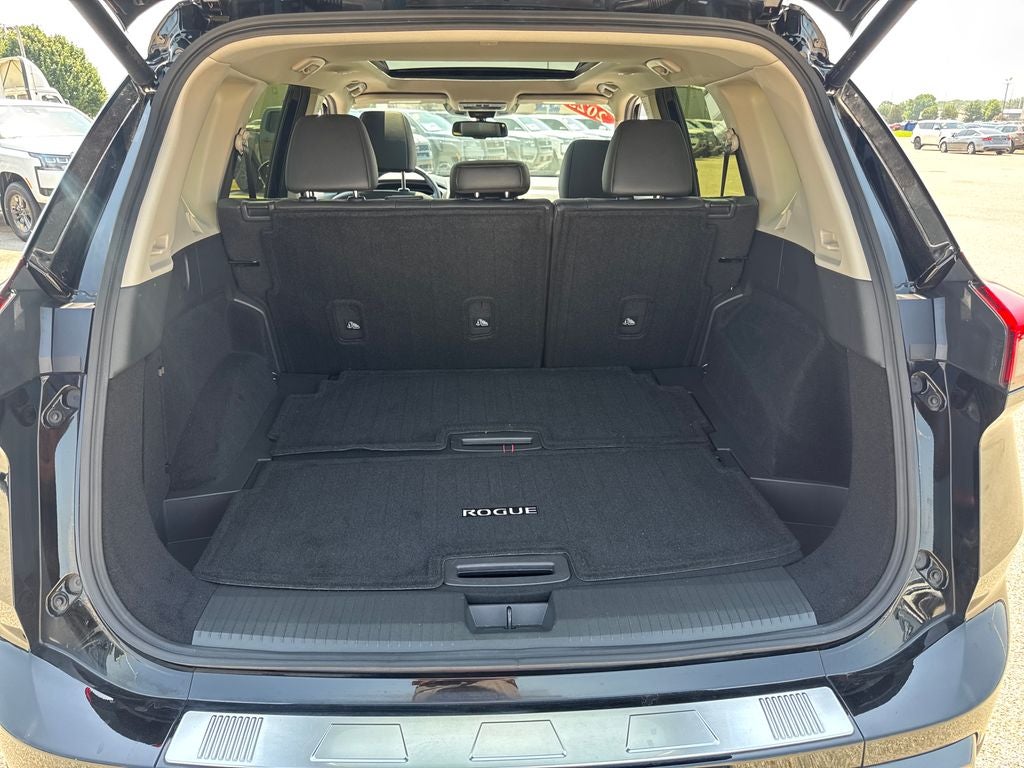 2025 Nissan Rogue SL
