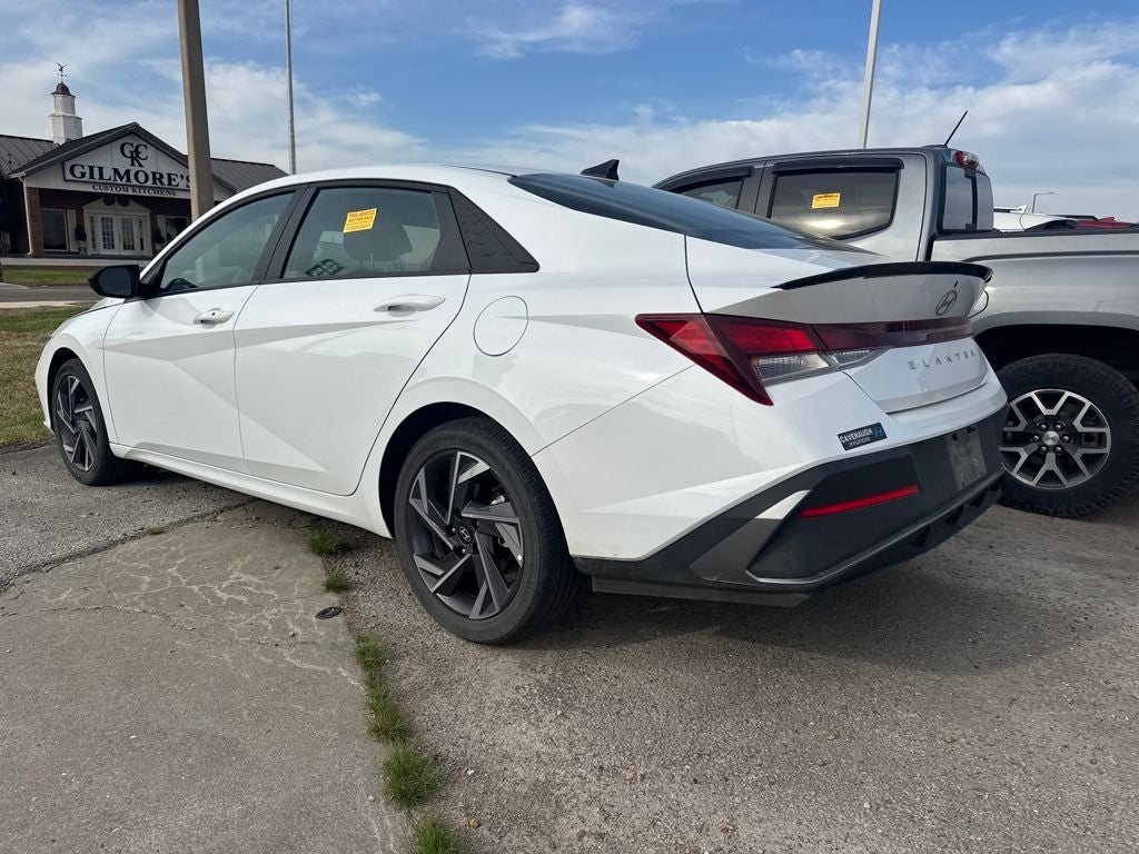 2025 Hyundai Elantra SEL Sport