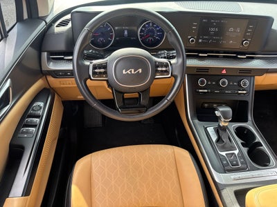 2023 Kia Carnival LX Seat Package