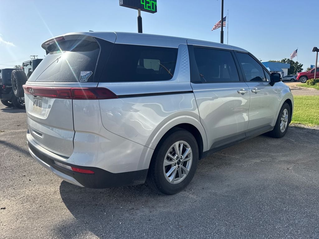 2023 Kia Carnival LX Seat Package