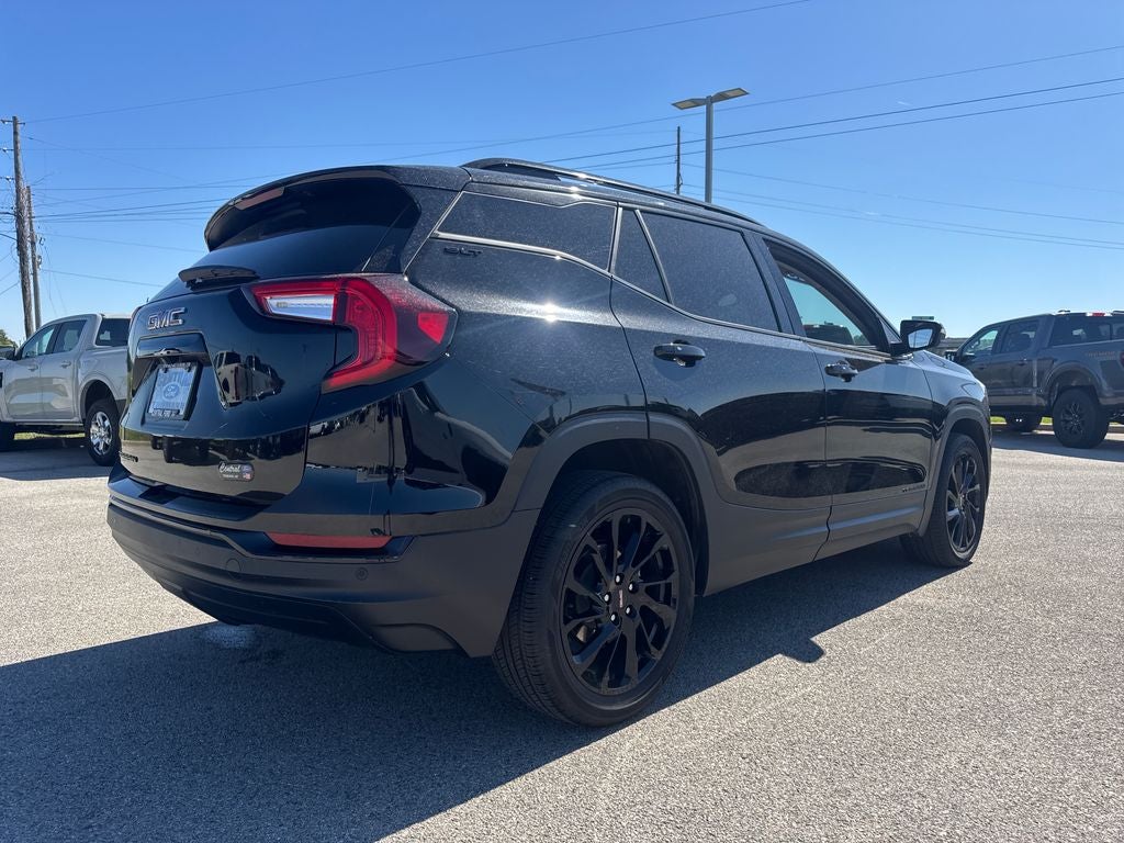 2023 GMC Terrain SLT
