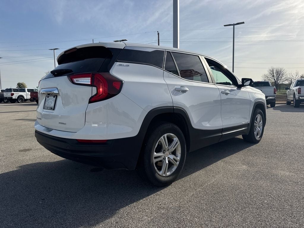 2024 GMC Terrain SLE