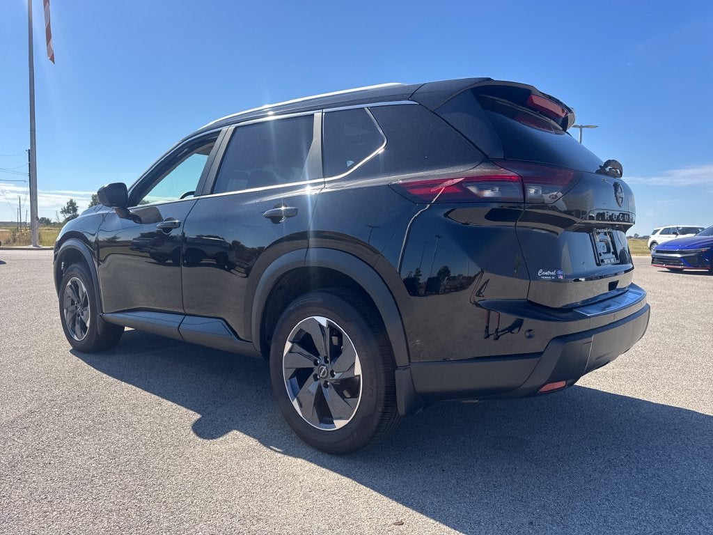 2025 Nissan Rogue SV