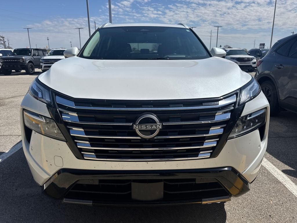 2025 Nissan Rogue Platinum