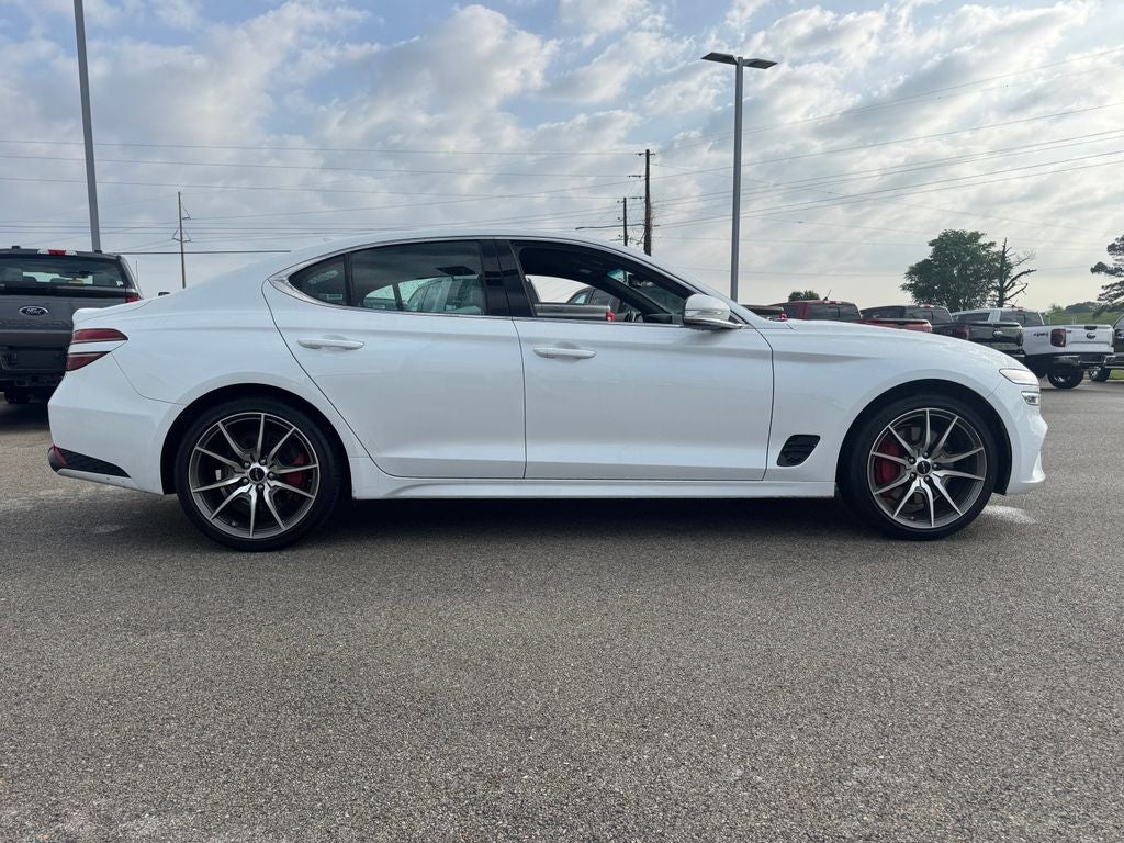 2025 Genesis G70 2.5T